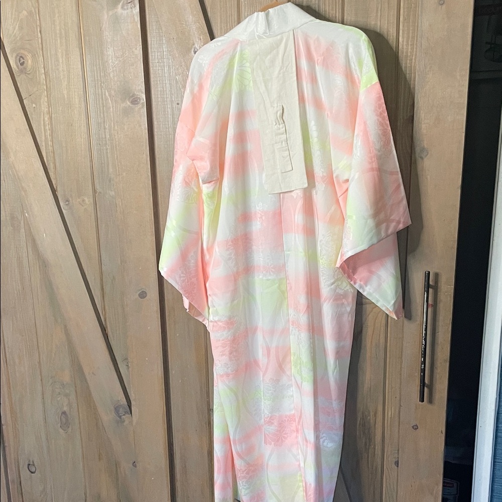 Source Unknown Pastel Kimono Robe - Picture 4 of 5